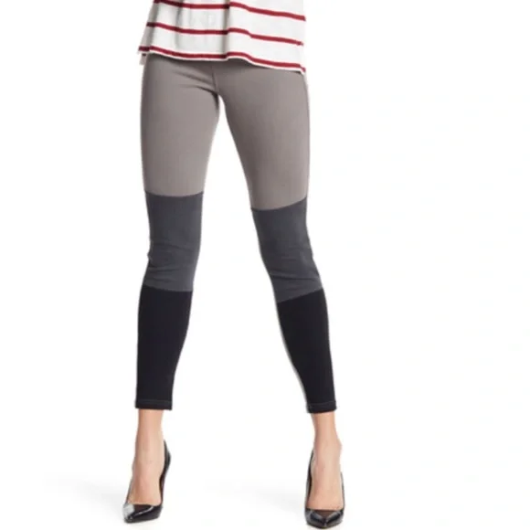 Hue Grey Colorblock Jeggings - Picture 2 of 2
